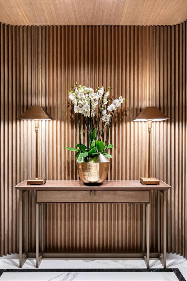 The One Acropolis Daire *